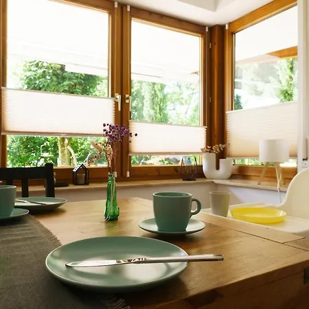 公寓 Gruene Auszeit Mit Kaminofen Und Terrasse *
